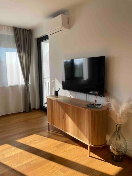 Apartman Nine Luxe. 53m2+ Garage+balcony. New Build. Zagreb
